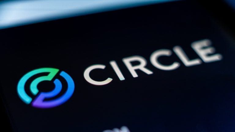 Circle logo on mobile